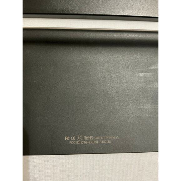 ZAGG Portable Bluetooth Wireless Keyboard w/ Case (SKU 0248) - Picture 6 of 8